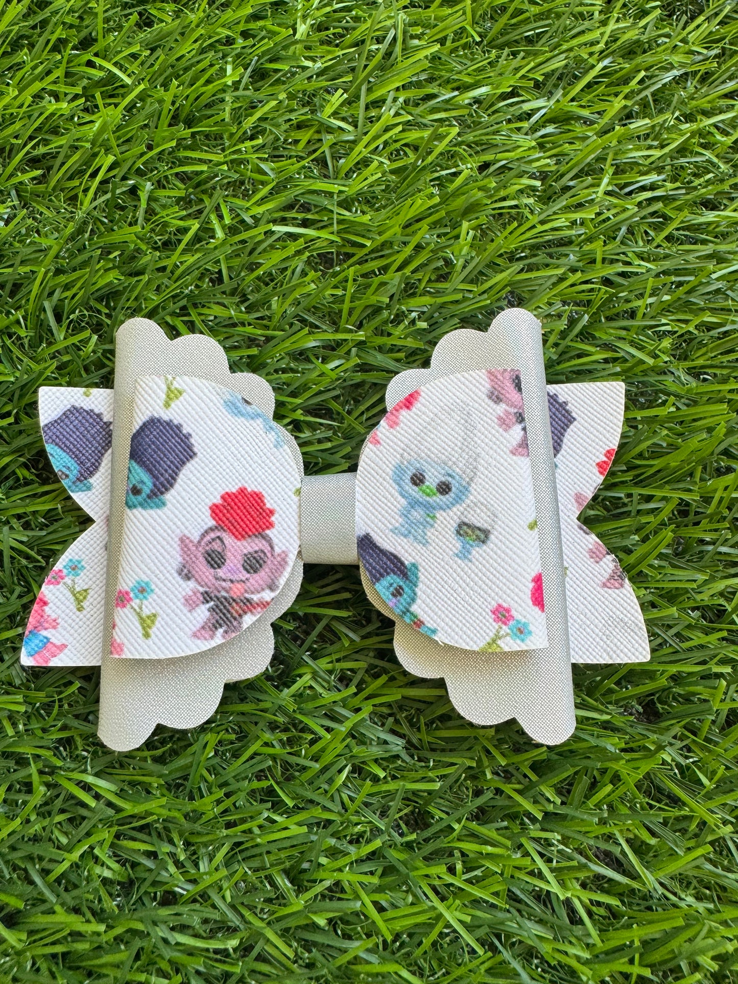 Troll Friends Bow- Silver